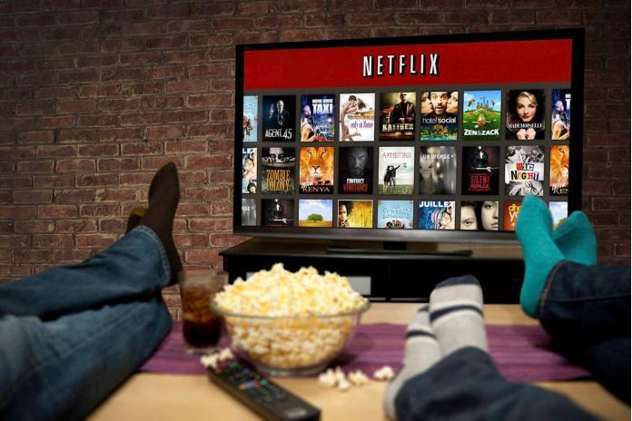 Ailenizle Birlikte İzleyeceğiniz Sıcacık Netflix Aile Dizileri