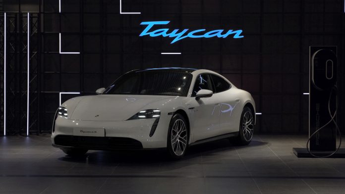 Porsche Taycan Elektrikli Otomobil